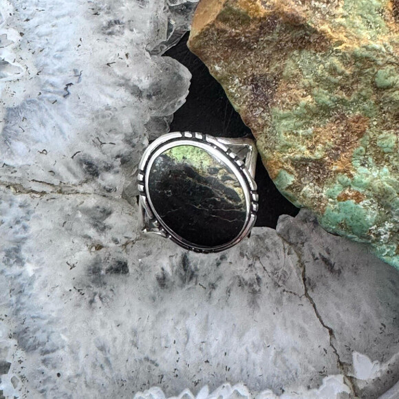 Native American Sterling Silver Oval Blackjack Decorated Ring Size 8.5 For Women - Picture 2 of 11